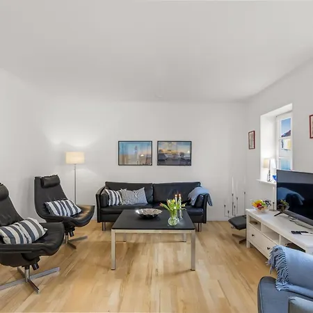 Διαμέρισμα Loreia - 300m From The Sea By Interhome *